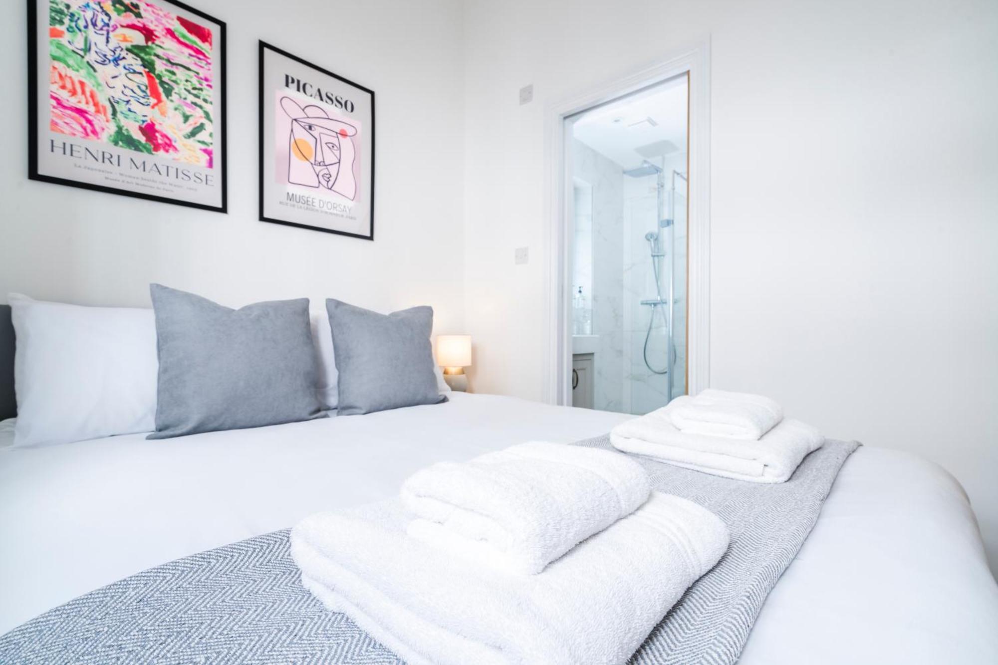 Cozy 2 Bedroom Apartment In Sutton Sutton  Exterior foto